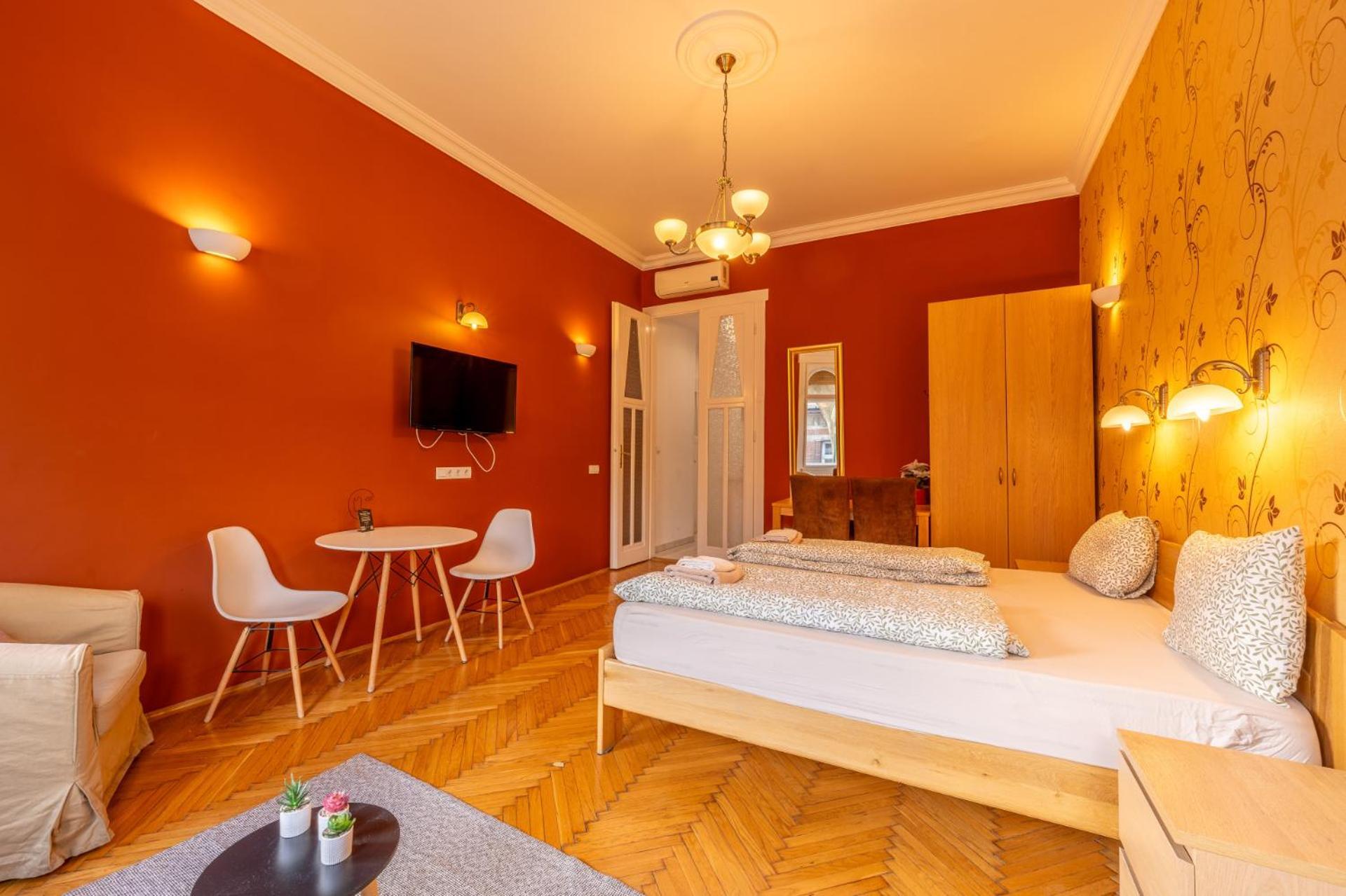 Suite Apartment Hidden Gem Next Synagogue - A บูดาเปสต์ ภายนอก รูปภาพ